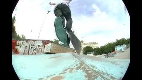 Greg Artisi - 360 inward heel flip