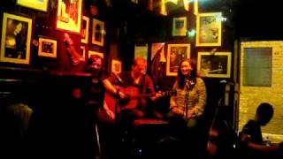 Sweet Home Alabama - The Temple Bar - Dublin - 2011-03-27 screenshot 5