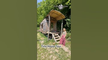 Explore a charmingly simple tiny house tour.