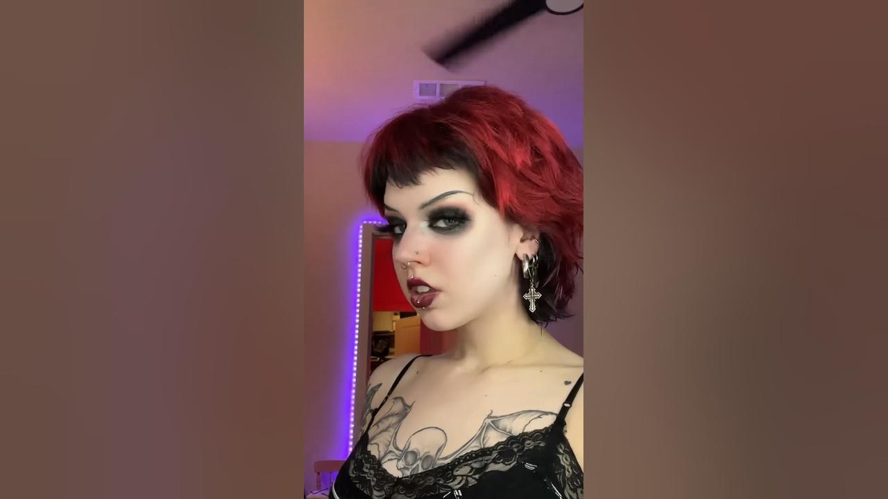♥️🖤DEVIL’S MIND MUISC VIDEO IS UP!! Go check it out and tell me what you think!!! 🖤♥️ #shorts ♥️🖤DEVIL’S MIND MUISC VIDEO IS UP!! Go check it out and tell me what you think!!! 🖤♥️ #shorts