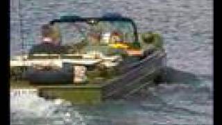 GAZ 46 Amphibious on large lake May 2008