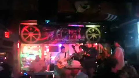 Daryl Singletary - "Going Where the Lonely Go"