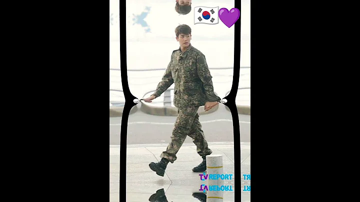 #parkhyungsik vs #kimtaehyung in military uniform 🥋 who is very handsome soldier 🪖 his friend#shorts - DayDayNews