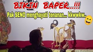 Wayang kulit bikin baper pak Seno menghayati tenan