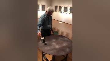 Table vibration sand art