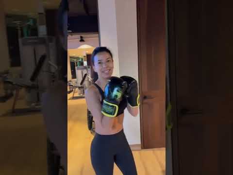 Eva Longoria Fitness And Boxing