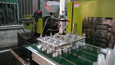 Kowey High speed robot with special conveyor for small container with lids