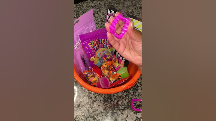 WHAT I PUT IN MY TODDLER HALLOWEEN BUCKET 🎃👻