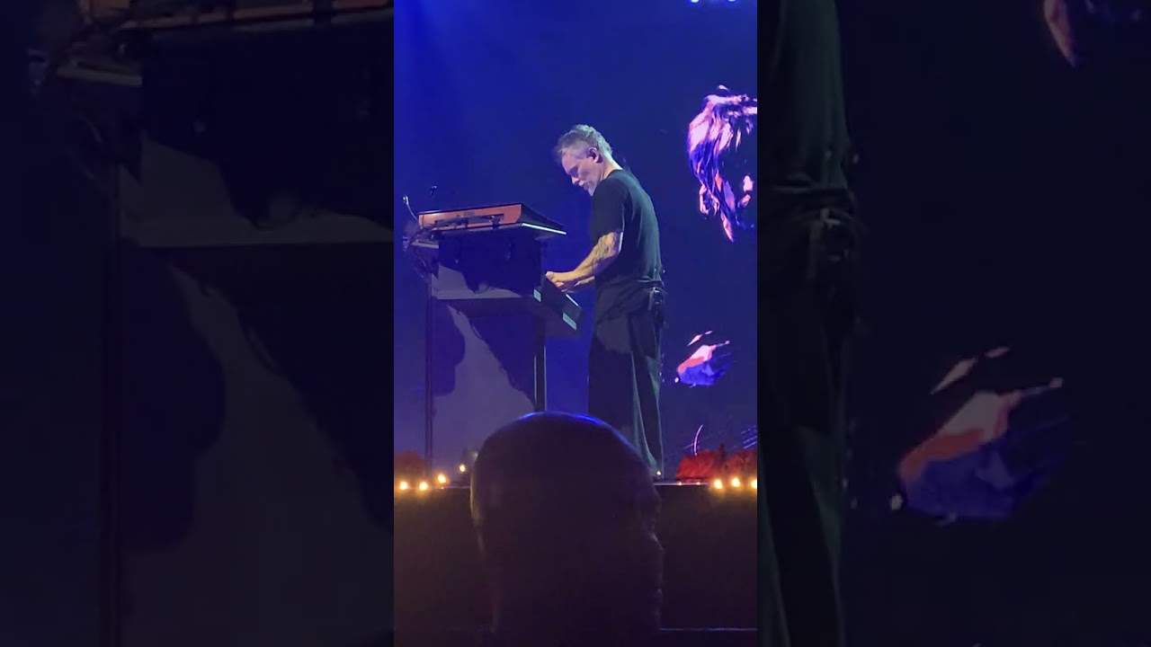 Indochine - Song for a Dream - Accor Arena Paris 12 - 7 Mars 2026