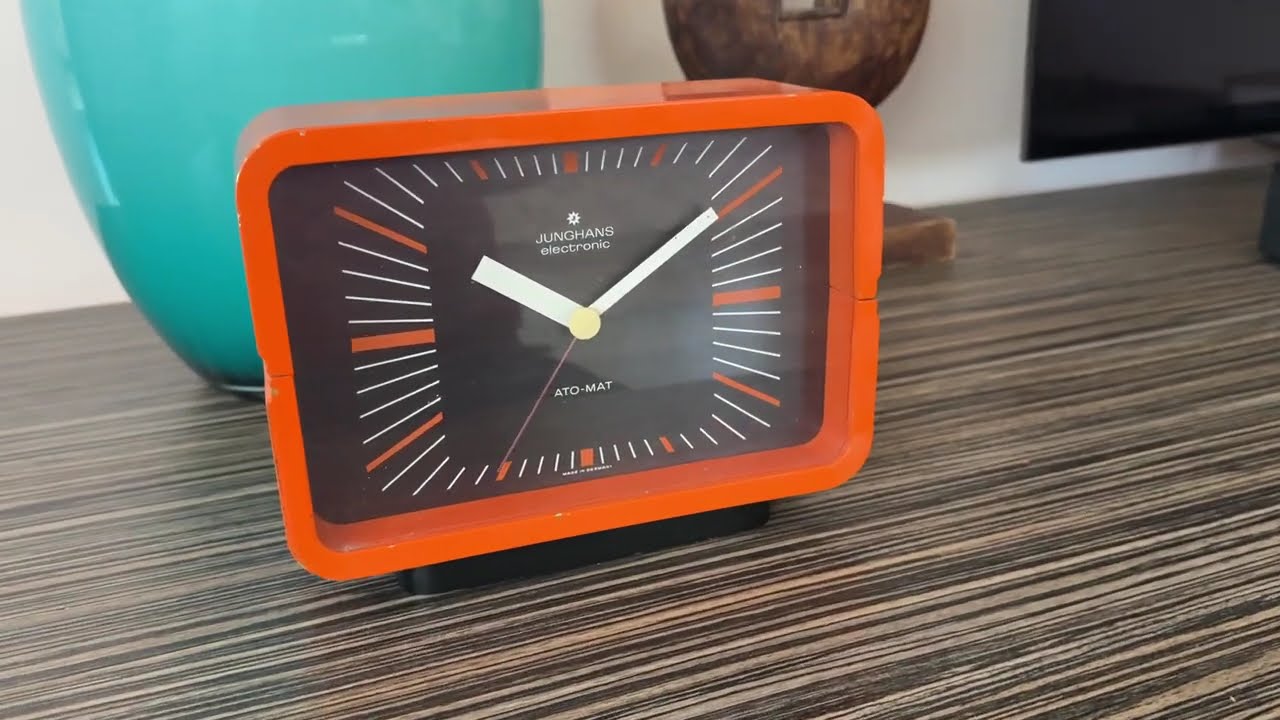 Vintage 70s orange space age desk clock Ato-Mat by Junghans