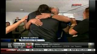 49ers select Mike Iupati