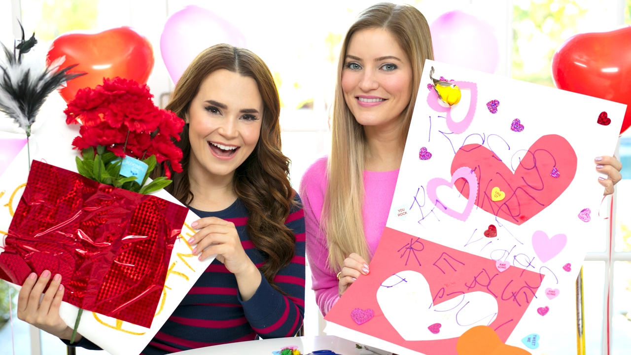 Valentine's Card DIY Blindfold Challenge with Ro! - YouTube