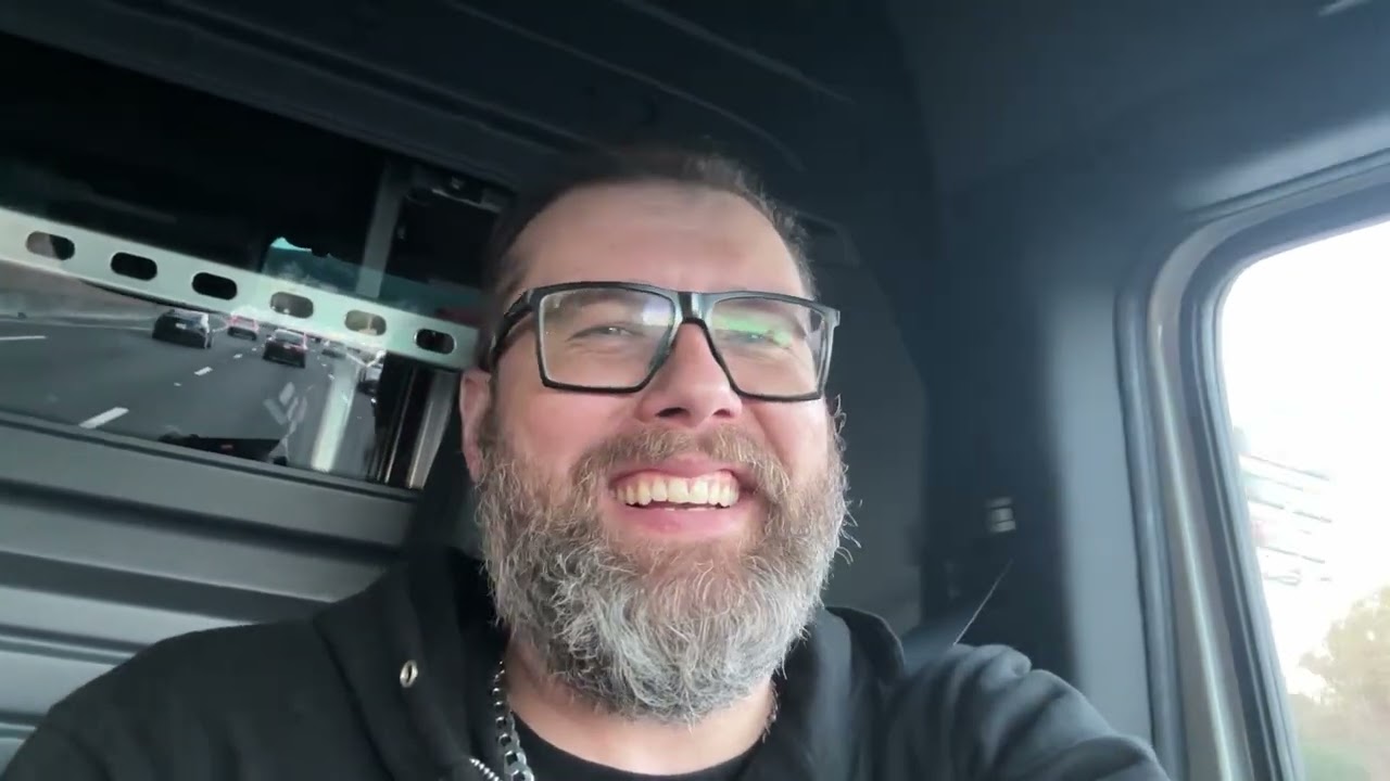 День 26. Показываю ка меняют унитазы в США. Размышления про чек инжен лайт