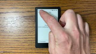Xteink X4 Pro Review with Stock Software (Licorice)