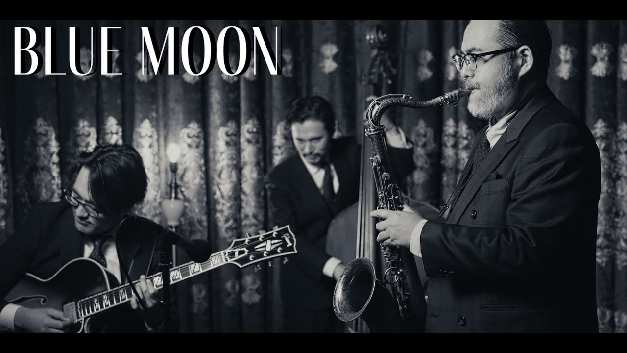 Blue Moon - Jazz Trio Tenor Sax, Guitar and Bass