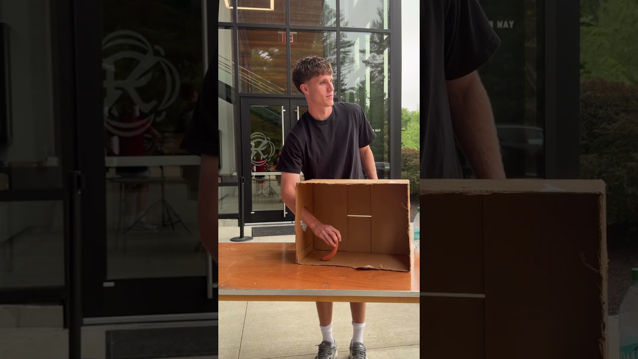 Makes us want a hot dog, real badThinking inside the box for #nationalhotdogday 🌭