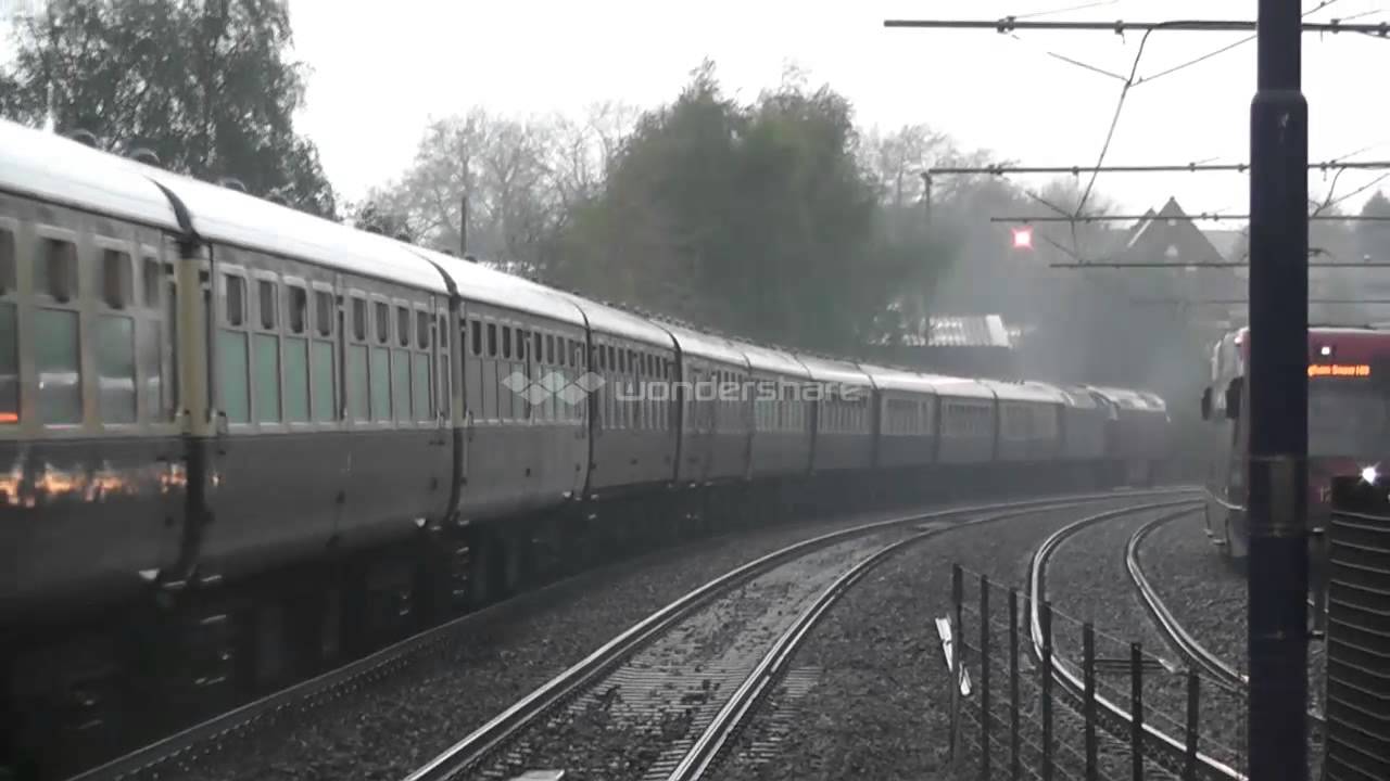 (HD) D1015 " Western champion" and 47773 pass Jewellery quarter with the devonian tour and 2 tone!