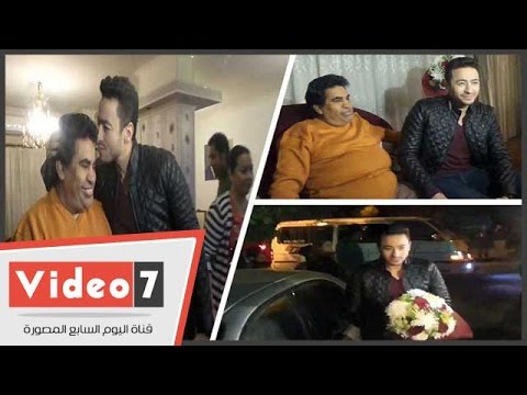 حمادة هلال يزور أحمد عدوية ويهديه باقة زهور ويقبل رأسه