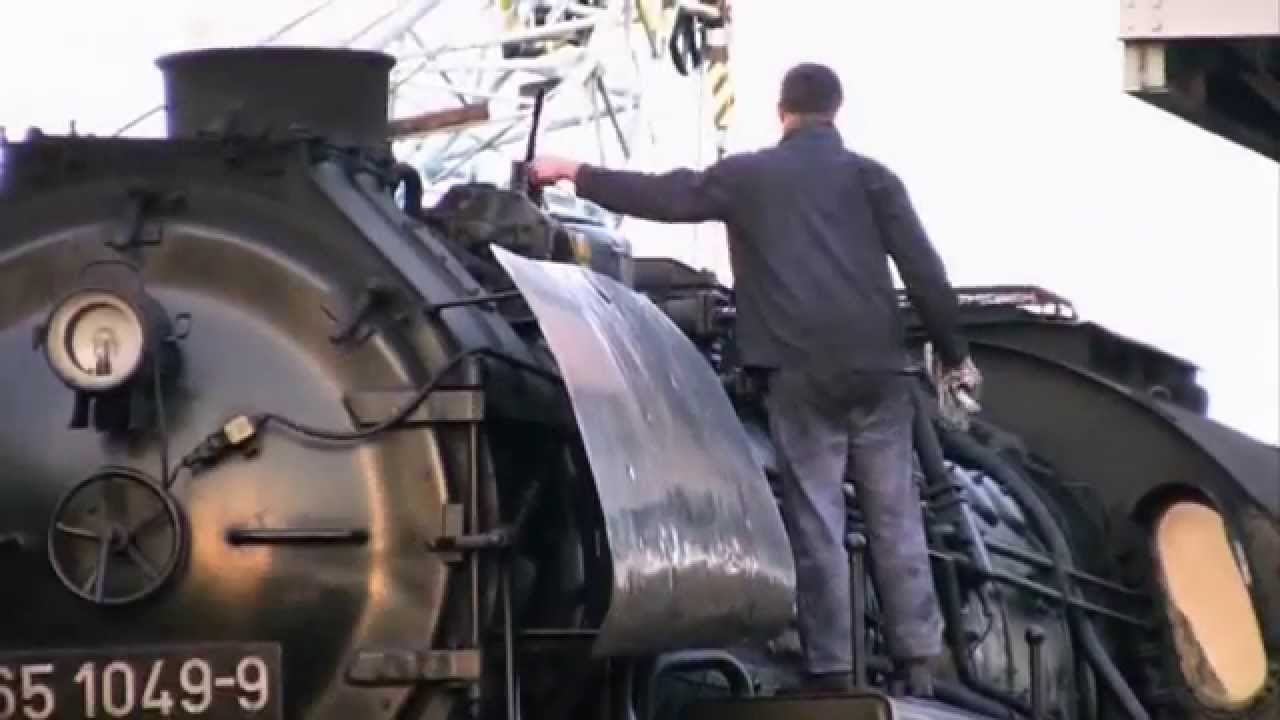 Anheizen von 65 1049 im Sächsischen Eisenbahnmuseum Chemnitz - Hilbersdorf