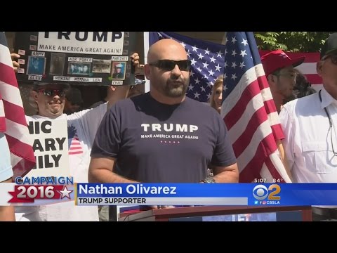 Video: Trump Benoemt Hispanic Tot Directeur Van De Persdienst