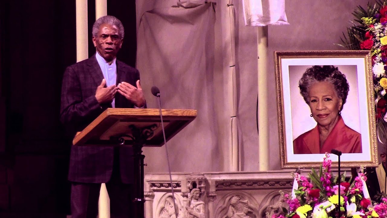 André De Shields sings 'Believe in Yourself' at Billie Allen Henderson Memorial