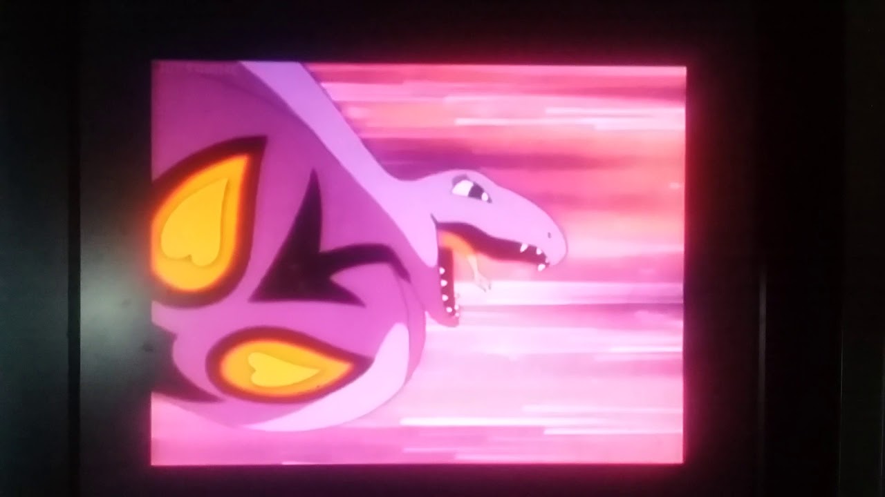 Pokémon - Victreebel tries to bite James Rocket