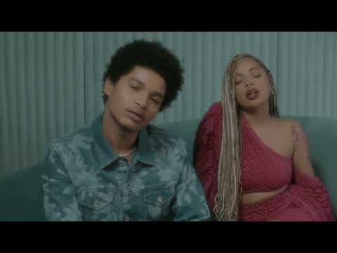 DESTIN CONRAD - UNPREDICTABLE feat. Kiana Ledé [Official Video]