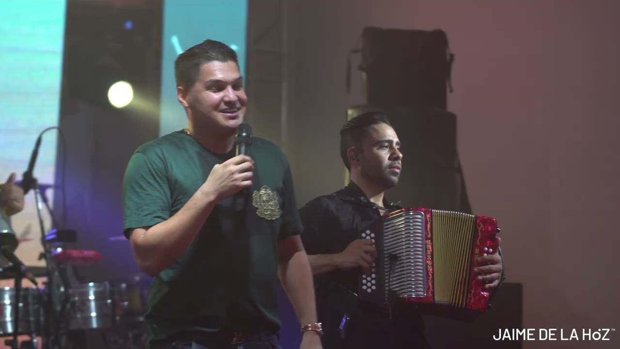 Reina Guajira y versos - Elder Dayán en fiesta privada