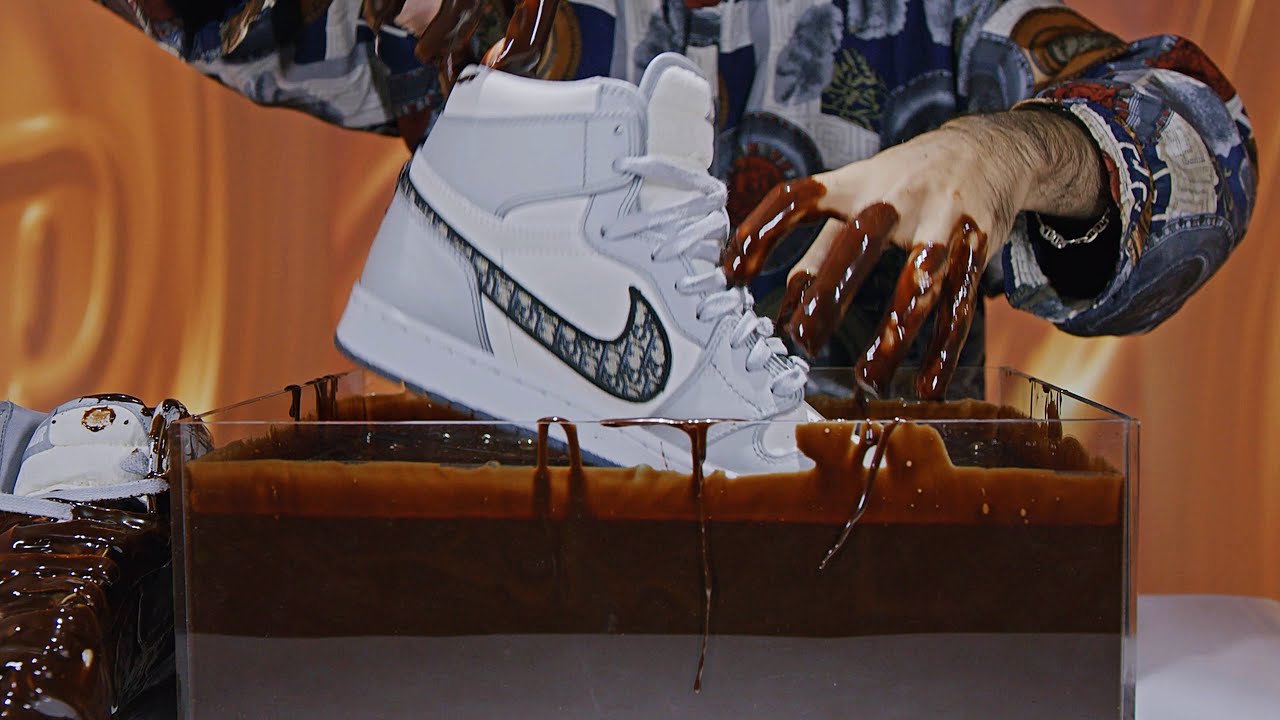 WE DUNKED THE AIR JORDAN 1 DIORS IN 23 BOTTLES OF HERSHEYS SYRUP!!! WILL IT  CLEAN?! 