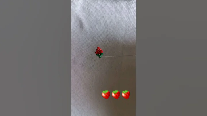 Strawberry🍓 how to make it? #strawberry #beads #howto #shorts