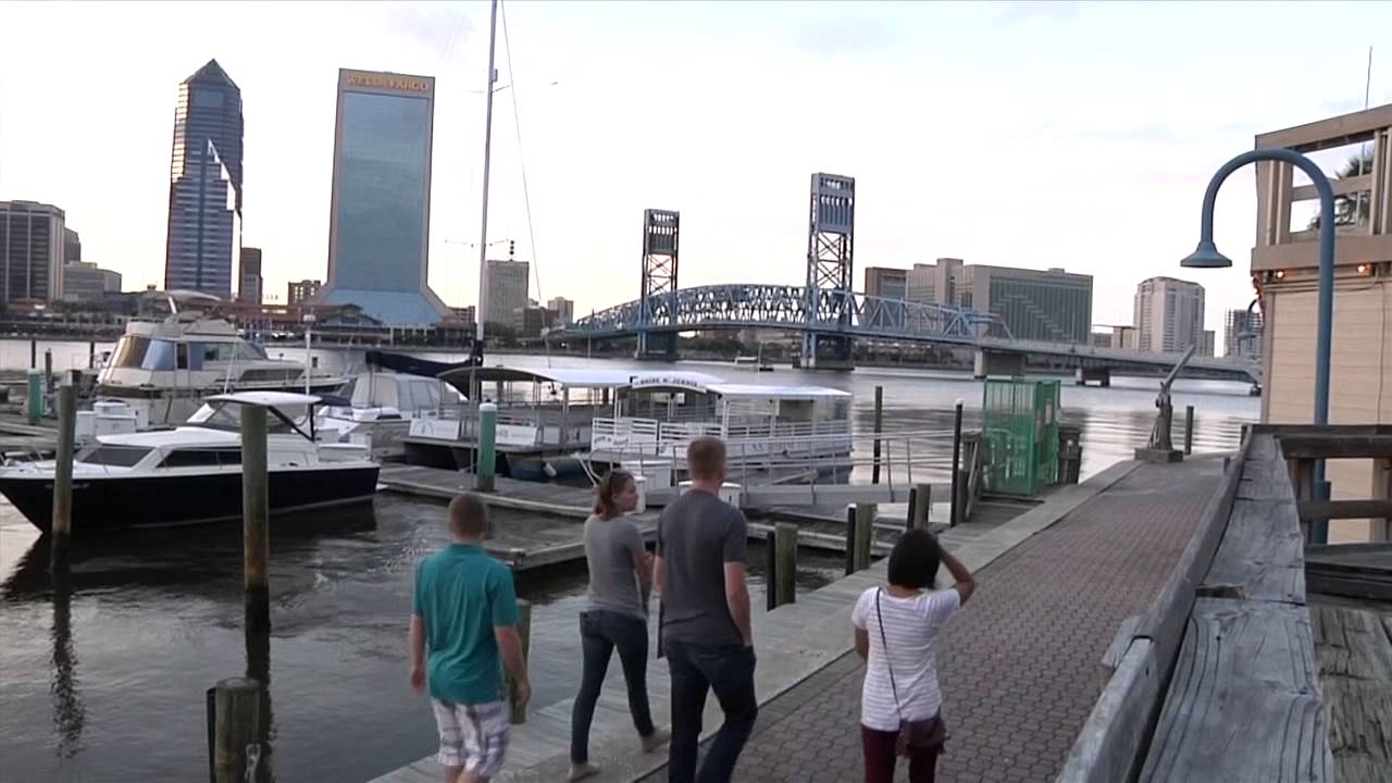 dining room Watch: Matt Kicks Off Eat Up Downtown at River City Brewing