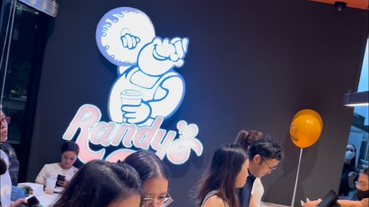 Randys donut - YouTube