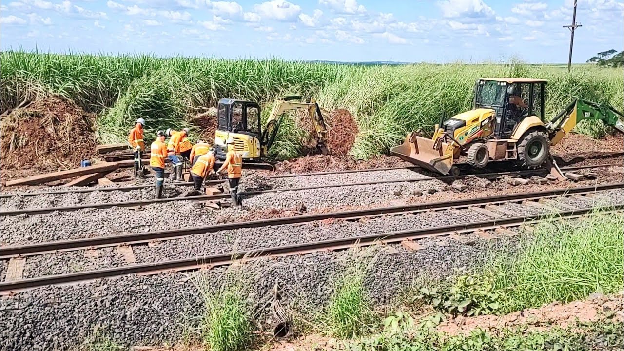 Trabalhadores da via permanente e trem carregado passando pelo boletim, como funciona ?????