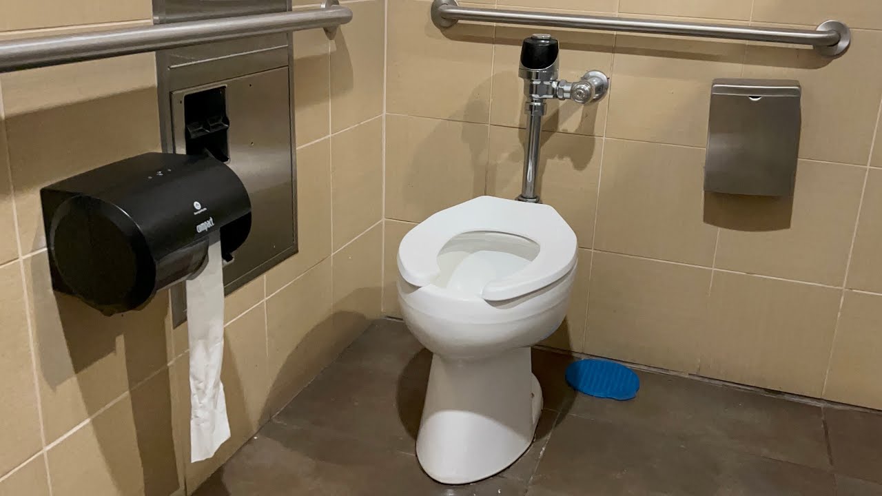 Kohler Highcrest Toilet Flush Hawaii Kai Towne Center, Honolulu, Oahu