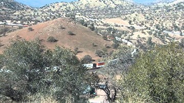 Two BNSF Intermodal Trains at the Tehachapi Loop HD