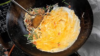 ไข่เจียวผัดไทยมาสเตอร์! การทำผัดไทยของยายเชฟ - อาหารไทยริมทาง
