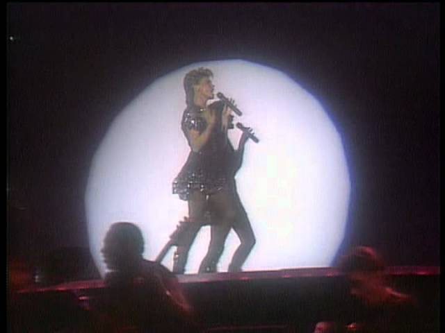 ⁣Olivia Newton-John - Xanadu (Live 1982)