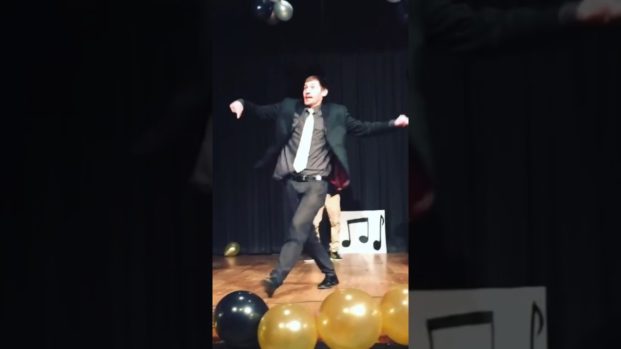 Best substitute teacher of all time 😂😂🔥 