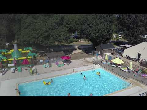 Video-thumbnail van Camping L