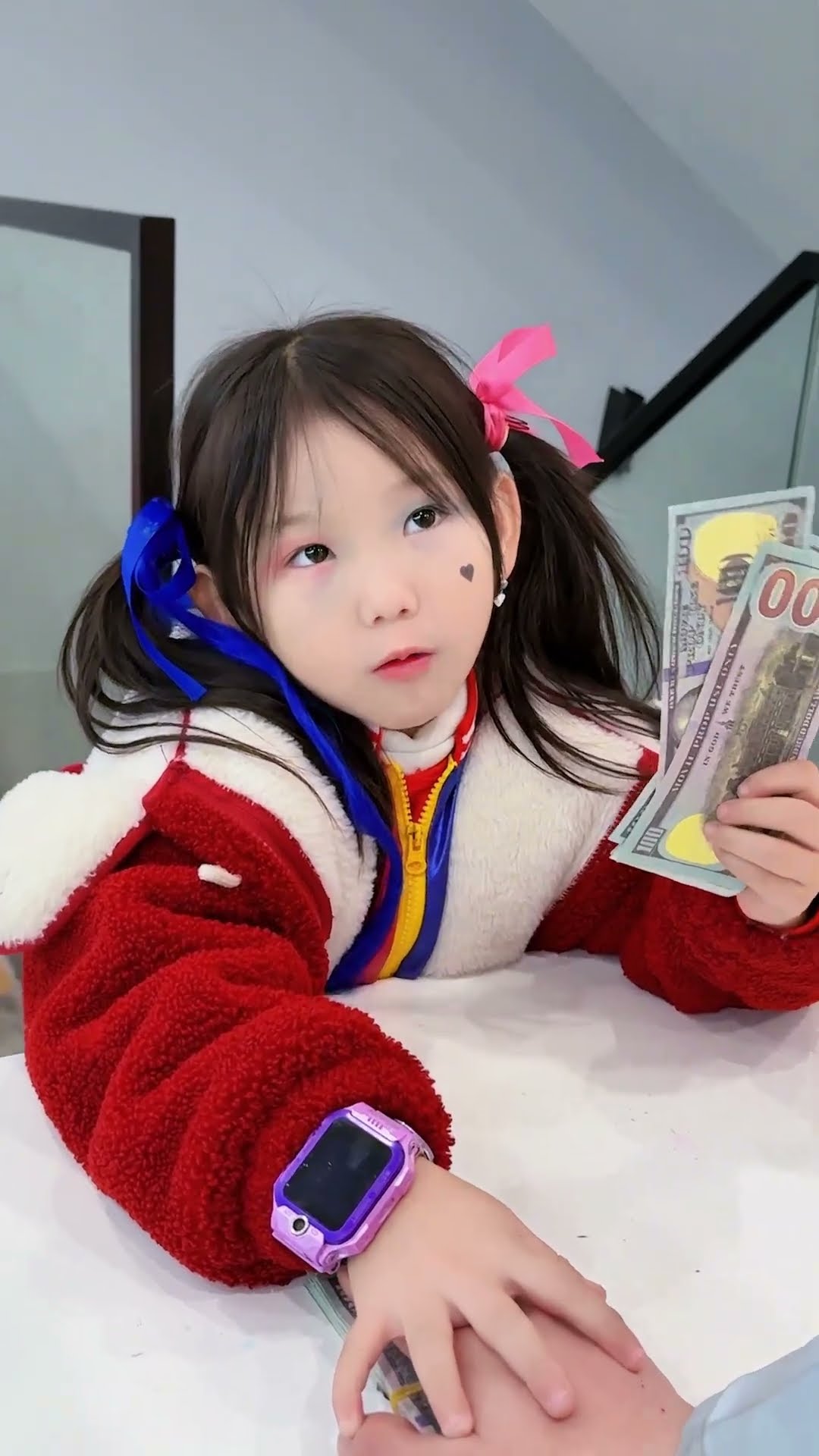 聪明的coco。#小丑 #天使 #超人不会飞 #shorts