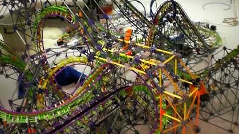 Interlocking Loops test 2