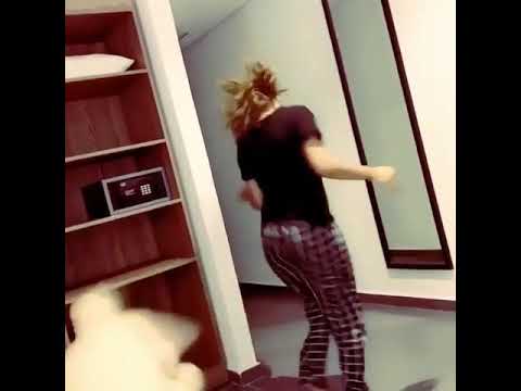 مغربيه تقلد جات اختي عيوش ويه ويه