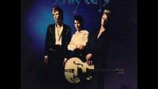 Vignette de la vidéo "Stray Cats - My heart is a liar (AUDIO)"