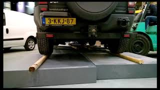 EPS + Polyurea strenght test / point load test with Hummer SUV screenshot 5