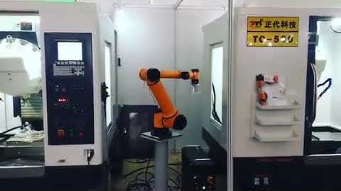 AMICUS; #AUBO i7 collaborative robot #CNC machine