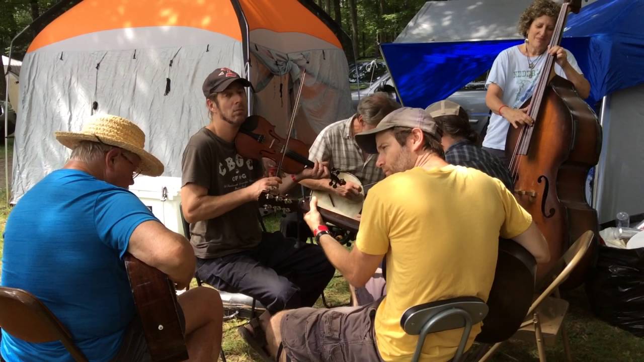 Hell broke loose in Georgia – David Bass and friends – Clifftop 2016