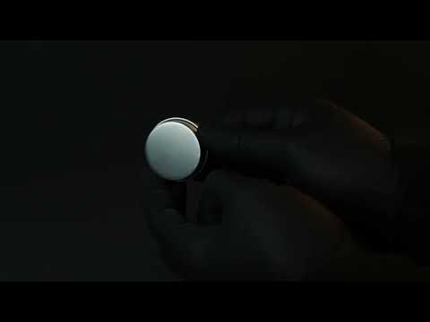 Алюмінієва баночка сріблястого кольору об'ємом 20 мл , висота – 18 мм, видео 1