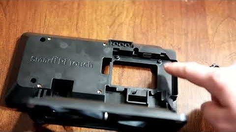 Hands-on with the Raspberry Pi 3 Smarti Pi Touch Case