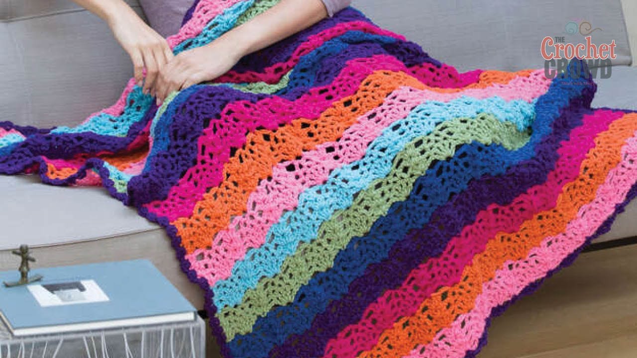 Crochet Pineapple Stitch Rainbow Throw - YouTube display picture 1