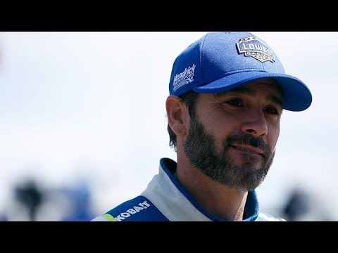 Jimmie Johnson signs extension with Hendrick Motorsports through '20